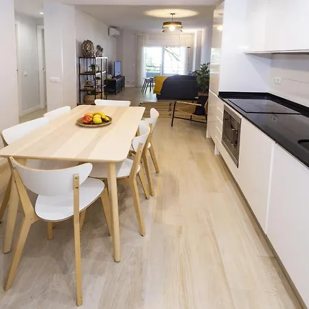 Nagore Planet Costa Dorada Apartment *