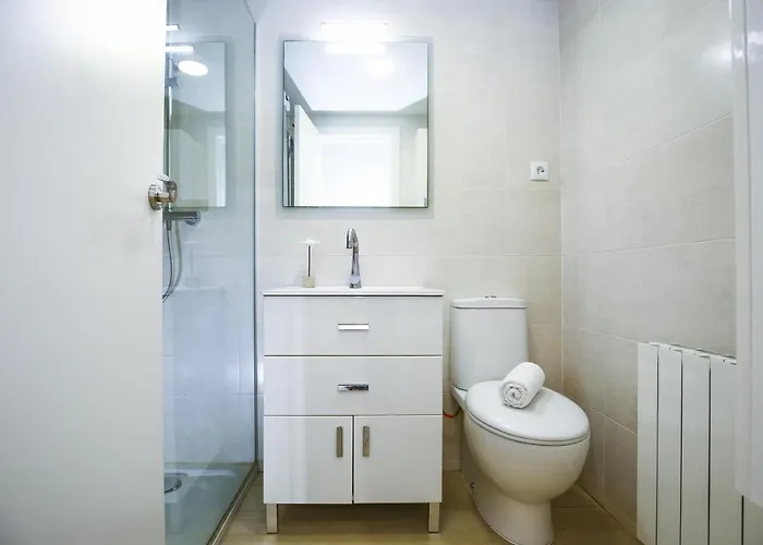 Nagore Planet Costa Dorada كامبريلس